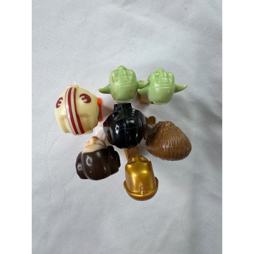 Star Wars Pez Dispenser Lot of 7 Yoda Darth Vader Princess Leia Chewbacca C-3PO - Picture 9 of 16